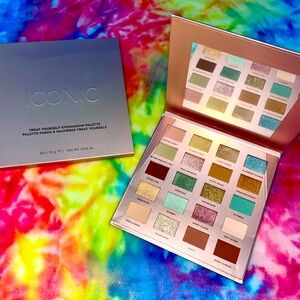 Iconic London Treat Yourself Eyeshadow Palette